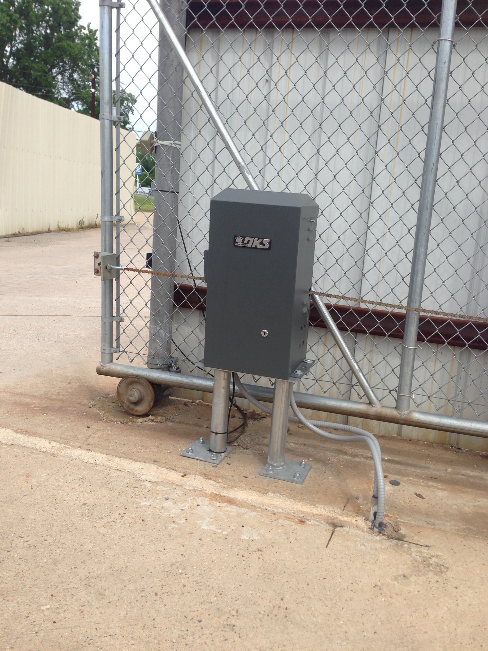 Pad-Mount Slide Gate Systems