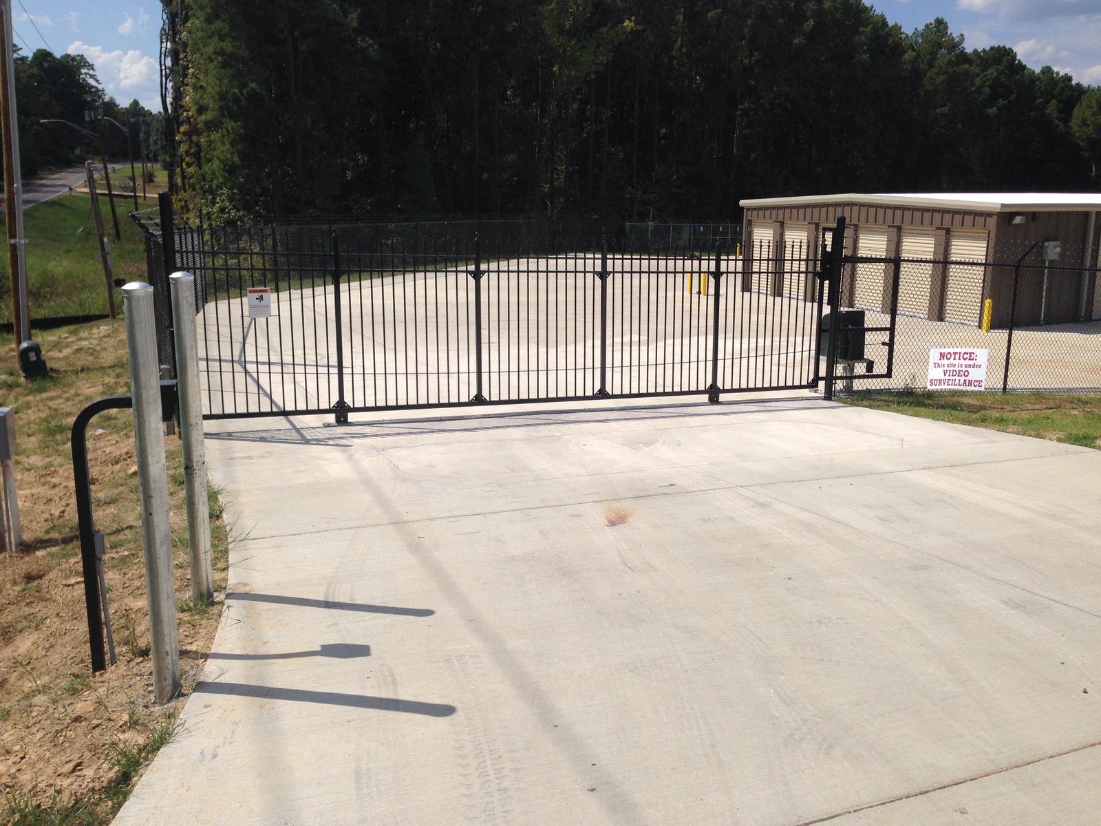Pad-Mount Slide Gate Systems