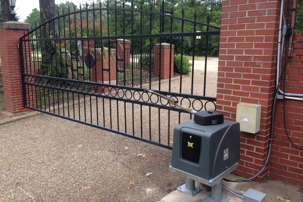 Pad-Mount Swing Gate Systems