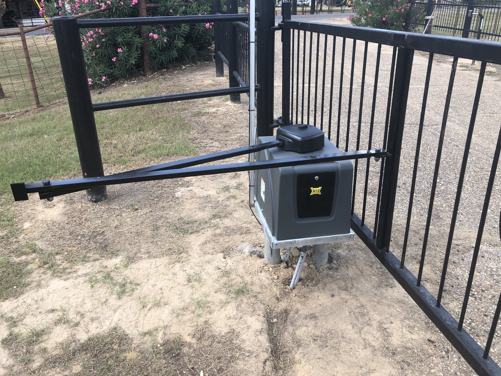 Pad-Mount Swing Gate Systems