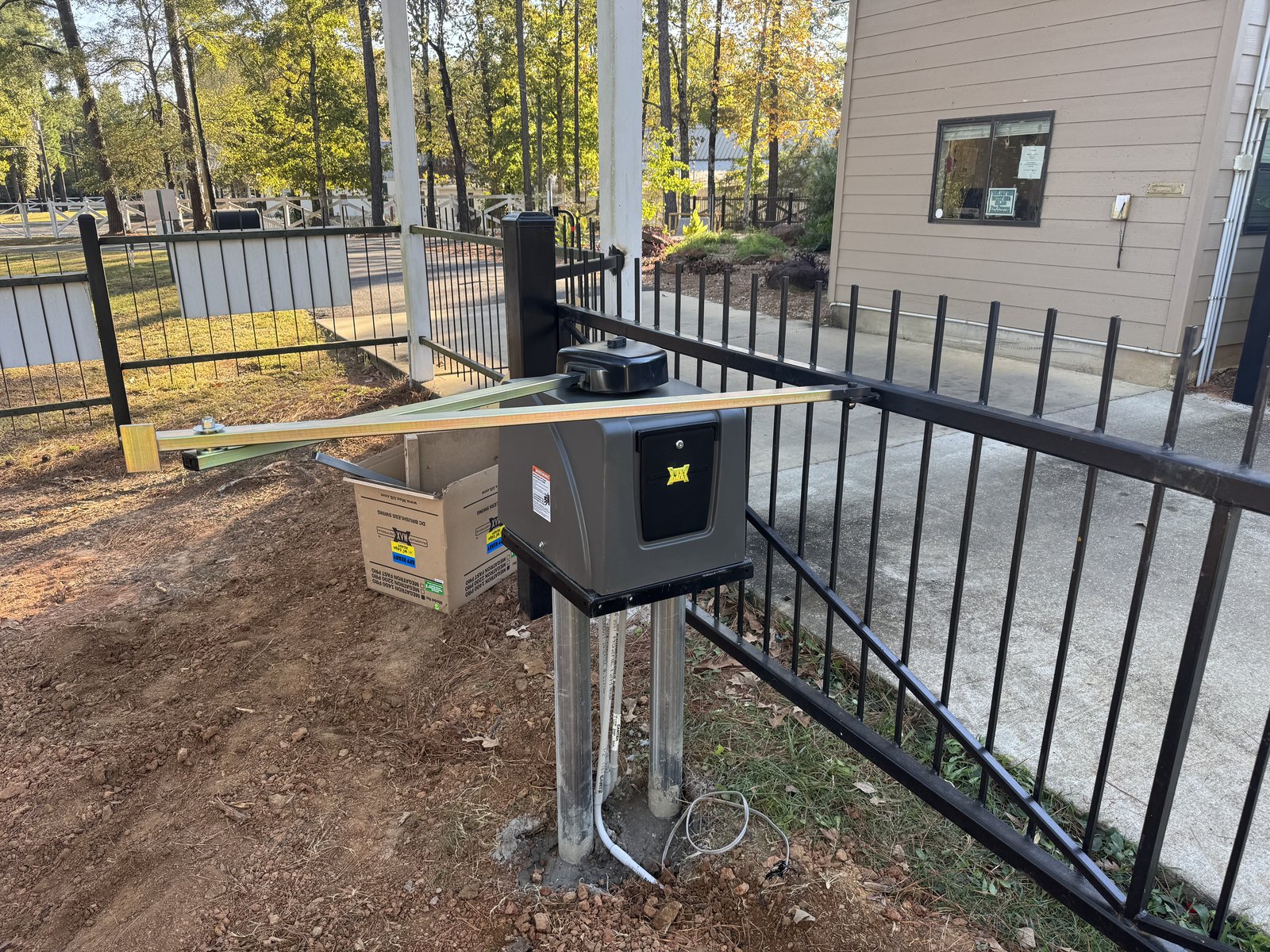 Pad-Mount Swing Gate Systems